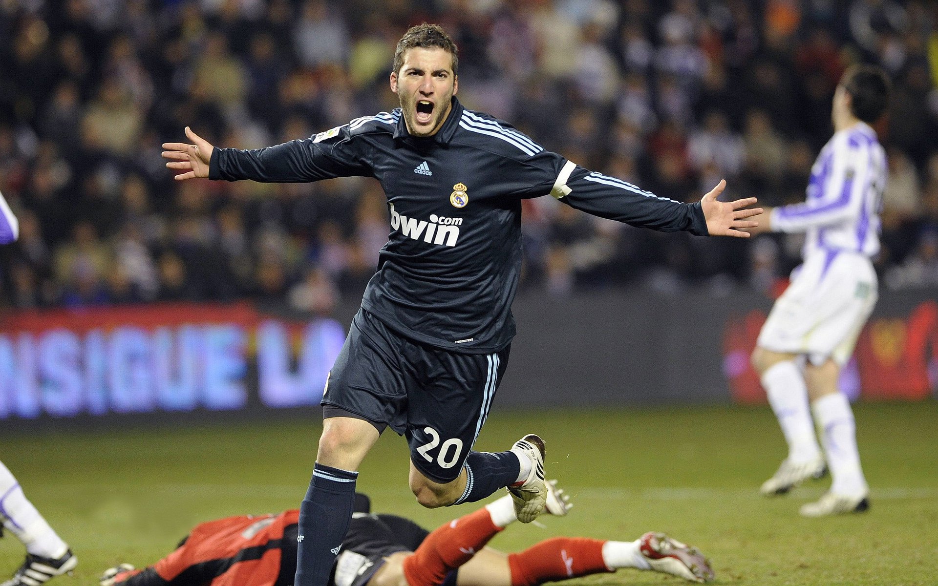 德国国家队击败强敌，锁定欧洲杯席位，德国队公布欧洲杯名单